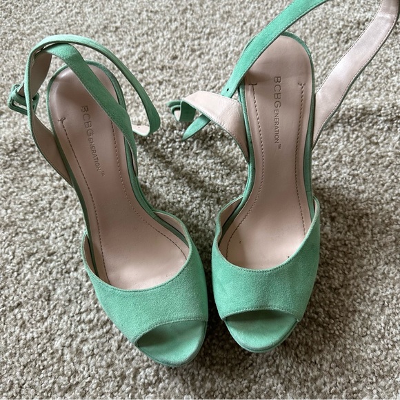 BCBGeneration heels 💙 - Picture 2 of 7